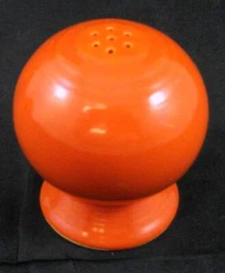 Homer Laughlin Fiesta Red Orange Salt Shaker Older Design - Picture 1 of 3