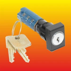 RAFI 1.15.108.573 LUMOTAST LOT=12 3NO/3NC MOMENTARY SWITCH +KEYS OFF/ON 4A 250V - Picture 1 of 5