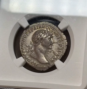 (98-117) Roman Arabia Petraea (Bostra) - AR Tridrachm of Trajan, NGC XF. - Bild 1 von 6