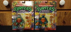 ๐ข TMNT ๐ข RAPHAL & MICHELANGELO ๐ข WITH STORAGE SHELL ๐ข 2022 PLAYMATES ๐ข - Picture 1 of 6