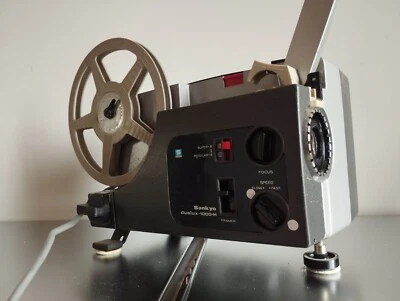 Manual vintage Sankyo Dualux 1000 H 8 mm 110/220 voltios Foto 1 de 4