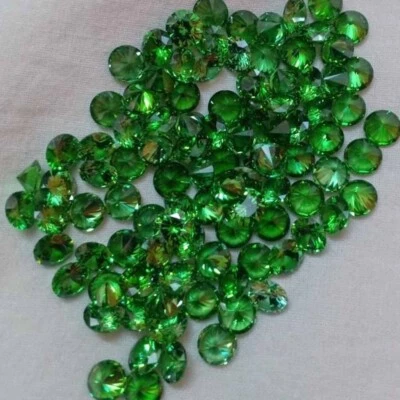 500 Cts Green Emerald Emerald Cut Certified Colombian Loose Lab Grown Gemstone - Image 1 of 4