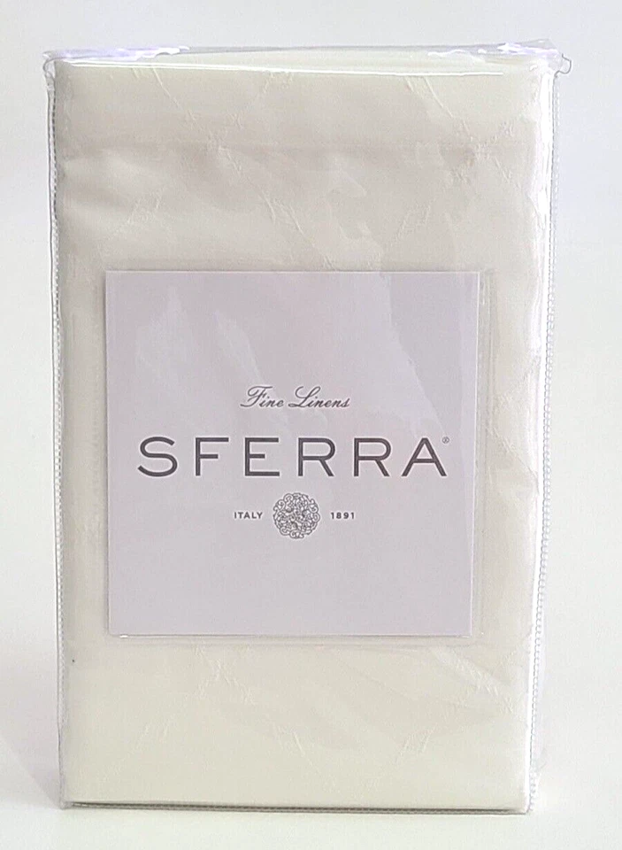 Sferra Juliet Two packages of Four Napkins