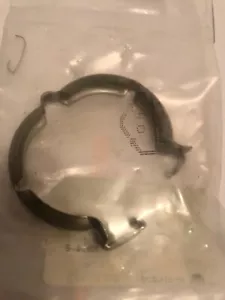 Clip tubo valvola Renault Trafic, Clio, Kangoo, Meguna Egr motore 1.9 dci - Foto 1 di 1