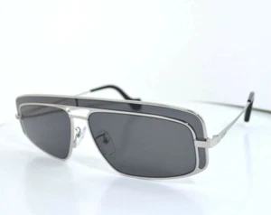 NEW AUTHENTIC  LOEWE   LW40022U  18A  SUNGLASSES - Picture 1 of 6