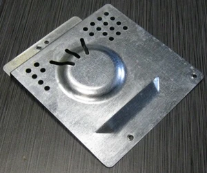 GE SPECTRA Range Oven Stove JBP82SF2SS OEM Small REAR COVER Access Panel - Imagen 1 de 1