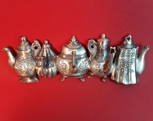 Satin Silver Finished Metal - 5 Different Teapots / Kettles Key Rack Wall Hooks - Picture 1 of 2