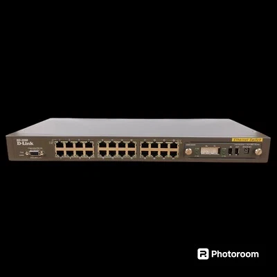 D-Link DES-3226SM Stackable Layer 2 Switch 24 Ports 10/100Base-T GBIC Slot - Image 1 of 4