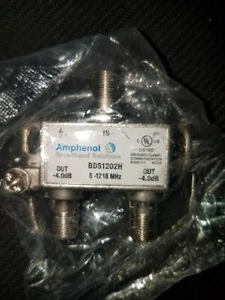 Amphenol 2 way splitter - Picture 1 of 2