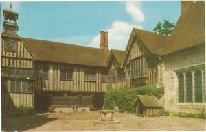Postcard Ightham Mote Kent England The Courtyard - Picture 1 of 2