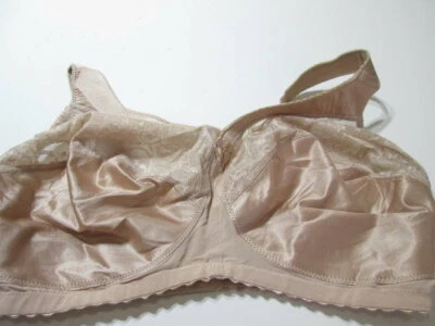 Sujetador Glamorise Talla 38H Beige Inalámbrico Sin Forro Correas Ajustables Encaje Lencería Foto 1 de 4