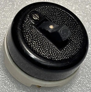 Working Antique Mohican Round Toggle Light Switch Single-Pole Bakelite/Porcelain - Picture 1 of 13