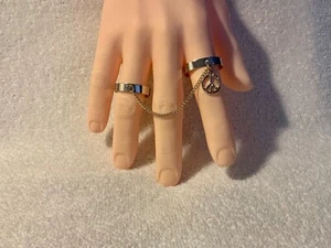 Peace Sign Ring Chain Adjustable Ring Punk Jewelry Finger Hippie Fun  - Picture 1 of 2