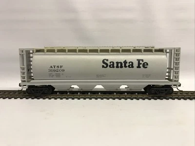 HO Scale Model Power 9511 Santa Fe Cylindrical Covered Hopper ATSF 319209 - Image 1 of 4