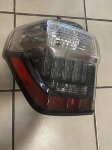 2014-2022 Toyota 4Runner LED Tail Light Left Side OEM - Picture 1 of 5