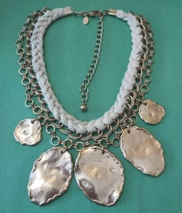 CHICO'S baumelnder gewebter Stoff & goldfarben Perlen Halsband Halskette - Bild 1 von 9