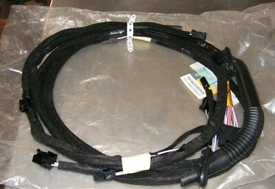 Chicote de fios Renault Kangoo I tampa do porta-malas número da peça 8200482924 - Imagem 1 de 3