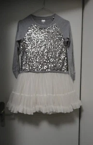 M&S 11-12 Jahre Kleid mit üppigem weissem Tüllrock m Volant, Oberteil grau Jers - Bild 1 von 3
