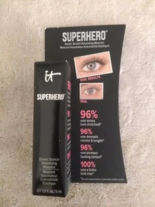 It Cosmetics Superhero elastische Stretch volumisierende Wimperntusche - 0,17 Oz. - superschwarz - Bild 1 von 5