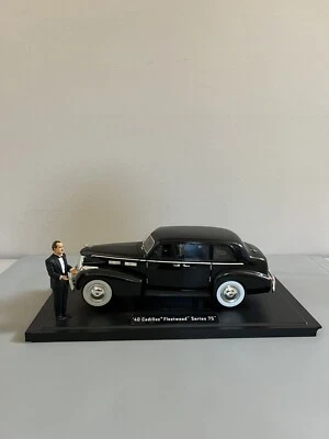 Modellino Con action Figure Il Padrino ‘40 Cadillac Fleetwood Series 75, 1:18 - Immagine 1 di 4