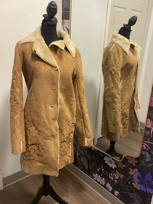 Paparazzi Coat Womens Medium Black  Embroidered Floral Long Classic Jacket As Is - Image 1 of 4