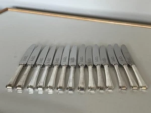 SET OF 14 SILVER PLATED AND STAINLESS DESSERT/DINNER KNIVES (DK-MM2) 8.5" LONG - Picture 1 of 5