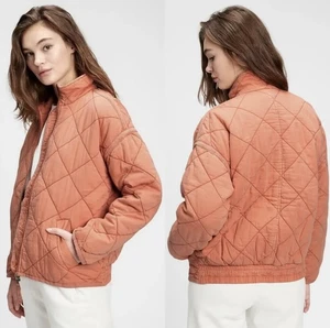 GAP Women’s Coral Orange Full Zip Quilted Bomber Jacket Front Pockets Size Large - Picture 1 of 6