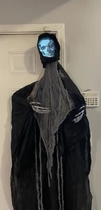Reaper Halloween Hanging Decor/Motion Activated/scary Laugh&light Up Face - Picture 1 of 11
