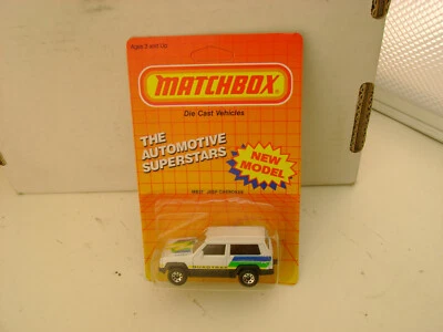 1986 MATCHBOX SUPERFAST MB27 JEEP CHEROKEE CHIEF QUADTRAK NEW ON CARD - Image 1 of 3