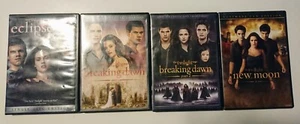 Twilight saga DVD Set Of 4 Discs Supernatural Drama ThrillerVery Good 📺 🔥 - Imagen 1 de 15