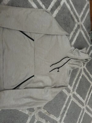 Sudadera con capucha Underarmour para hombre talla grande Foto 1 de 4