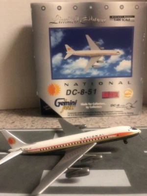Modelo diecast escala GJ LE 400 National Airlines DC8-51 avión comercial N875C Foto 1 de 4