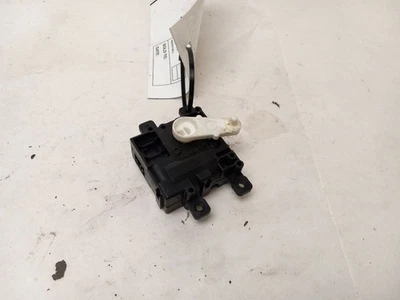 Controlador de solapa de calefacción para Toyota Prius C 2012-2019 OEM 063800-2031 Foto 1 de 4