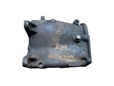 GM 3 Speed Saginaw Transmission case housing 463011 - Image 1 of 4