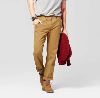 Pantalones chinos rectos ajustados de pierna recta tiro medio Goodfellow & Co para hombre Foto 1 de 2