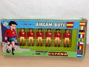 Antigua Caja Airgam Boys España Mundial 82 Equipo Fútbol OLYMPIAKOS Pyro Plast - Imagen 1 de 10