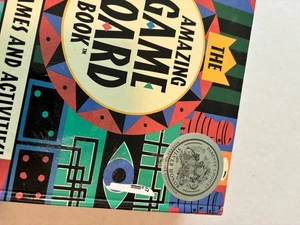 Ther Amazing Game Board Book - More than 50 games and activities - Picture 1 of 10
