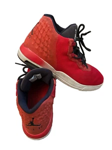 Nike Air Jordan Academy Basketballschuhe Turnschuhe Turnschuhe rot 5 844520-600 - Bild 1 von 9
