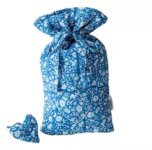 Ashiana Blue Quilted Cotton Cover Hot Water Bottle with Lavender Filled Heart - Picture 1 of 2