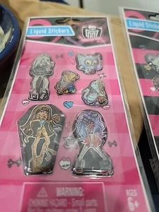 ¡2 paquetes diferentes de pegatinas líquidas MONSTER HIGH! Calcomanías artesanales de armarios - Imagen 1 de 2