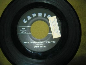 Janie Grant - Triangle / He's Going Steady With You - 45 RPM Plays VG+ - Teen - Picture 1 of 2