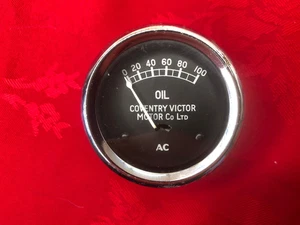 NOS Nuovo Vecchio Stock Coventry Victor Motor Co Ltd AC 2" Manometro Olio Jaguar SS 150480 - Foto 1 di 7