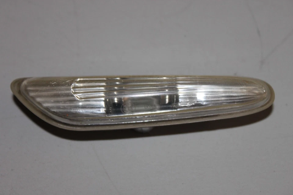OEM 2004-2010 BMW 5 Series E60 530i 535i 545i LH Fender Side Marker Light / Lens - Image 1 of 4