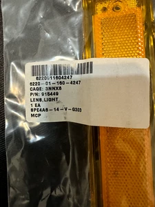 CUCV M1008 M1009 M1010 NOS NEW SURPLUS GM LEFT FRONT MARKER LIGHT - Picture 1 of 5