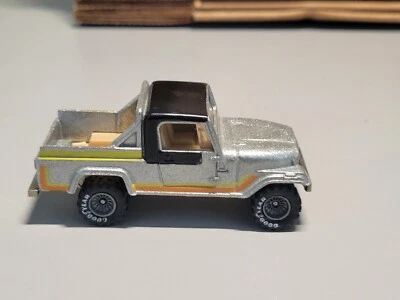 Jeep Scrambler Silver Real Riders 7B10 Hot Wheels Foto 1 de 4