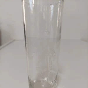 One Etched Glass Beefeater Gin Tall Cocktail Glass 6.5" Tall Weighted Bottom - Picture 1 of 2