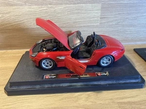 Burago BMW Z8 Car - Scale 1:24 - Damaged - Picture 1 of 15
