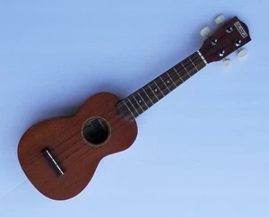 Makai UK-55 Ukulele ~ Made in California ~ Very Nice ~ Plays Great!!! xx - Picture 1 of 7
