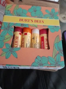 Burt’s Bees Beeswax Bounty Just Picked 4 Ct Lip Balm Set - Picture 1 of 2