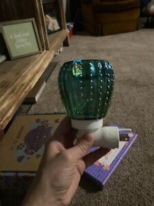 Sedona Mini Scentsy Cactus Warmer ~ NEW